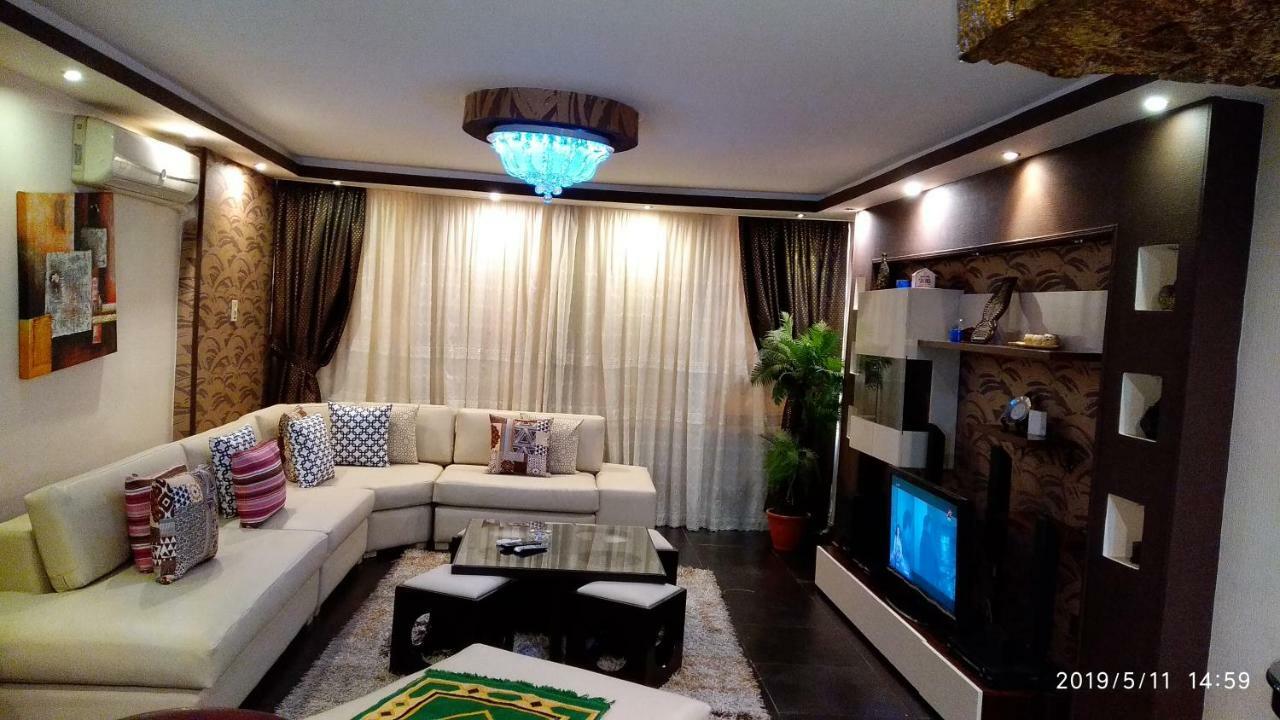 Hamdy 5 Star Apartment Kairo Bagian luar foto