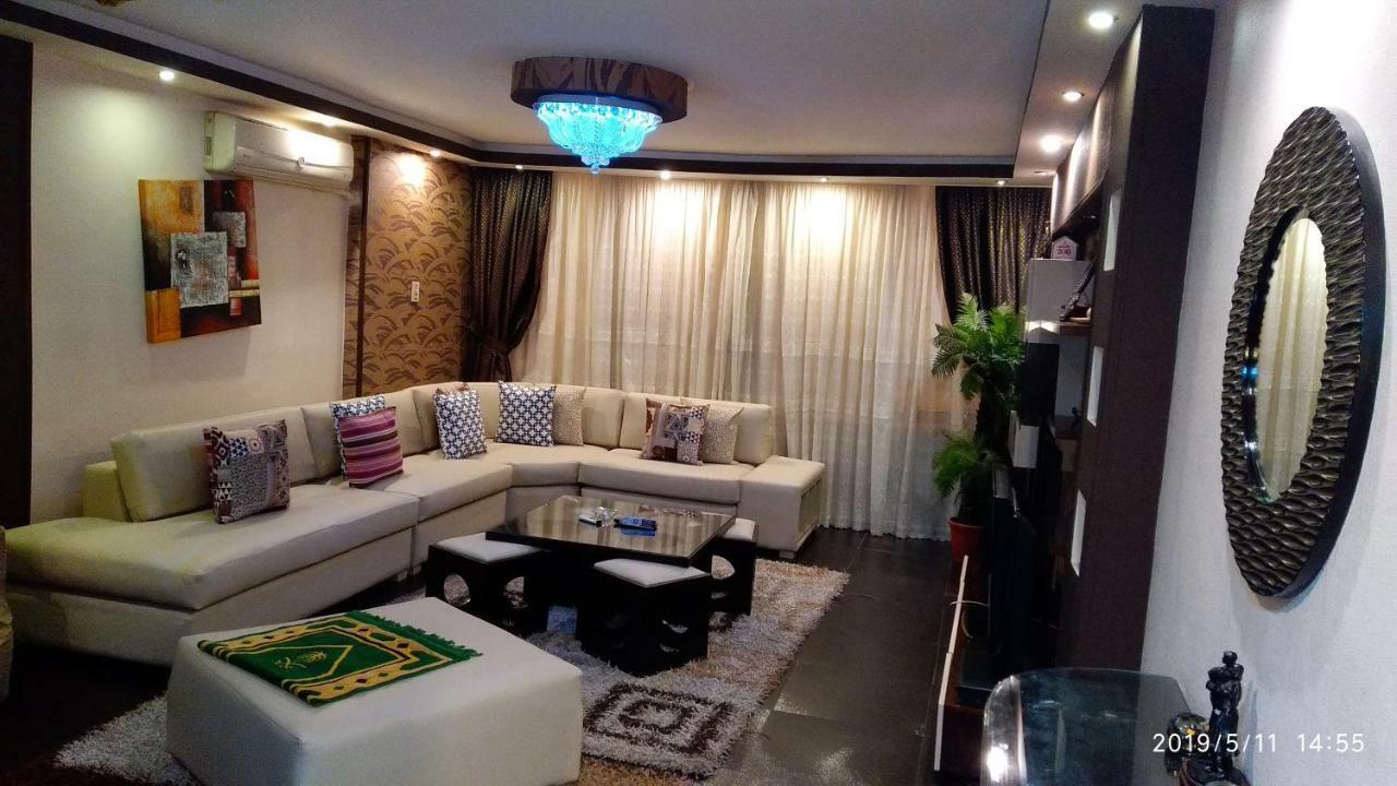 Hamdy 5 Star Apartment Kairo Bagian luar foto