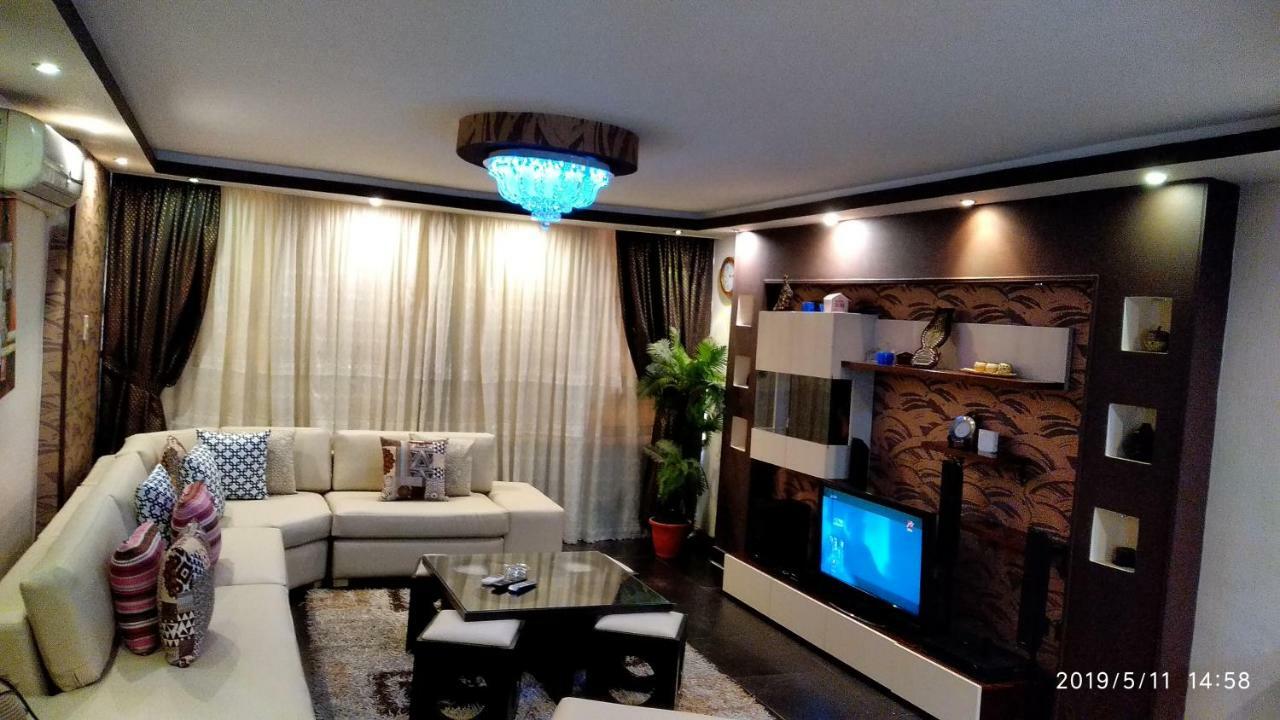 Hamdy 5 Star Apartment Kairo Bagian luar foto